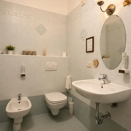 Han/Misafirhane La Busa Alloggi E Trattoria *